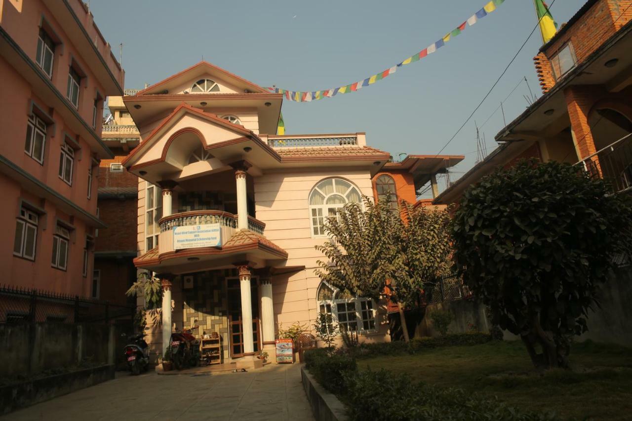 Travelers Home Katmandú Exterior foto